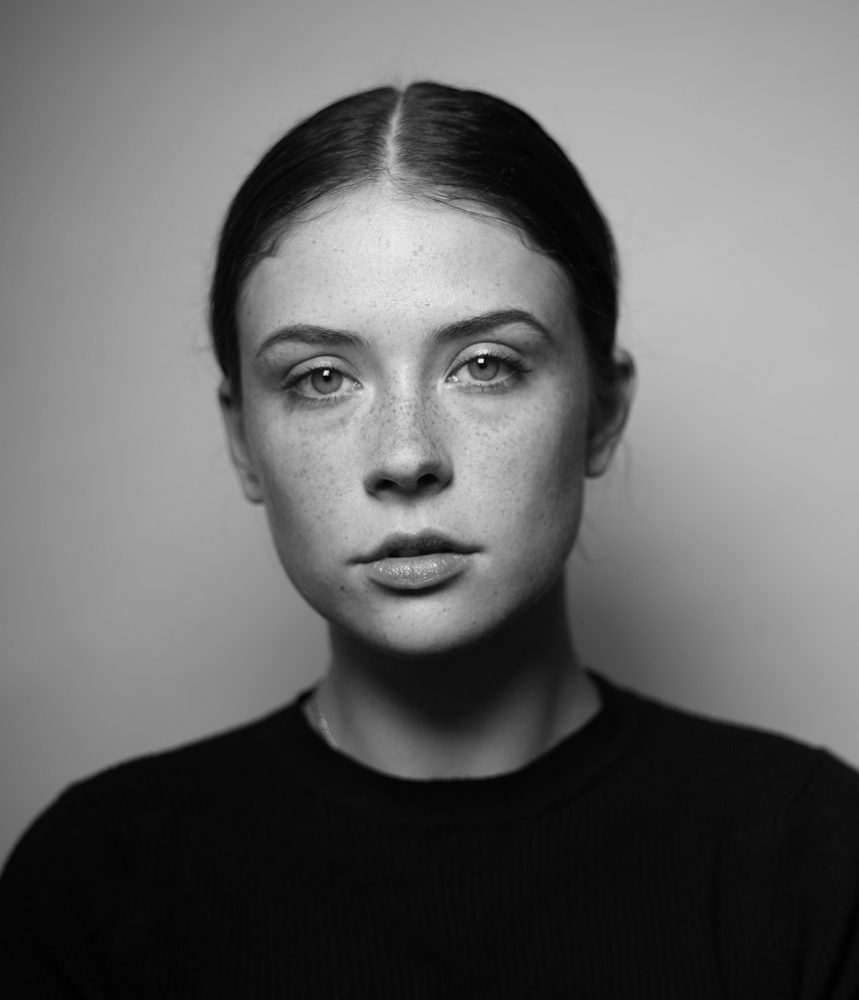 Mia Tomlinson